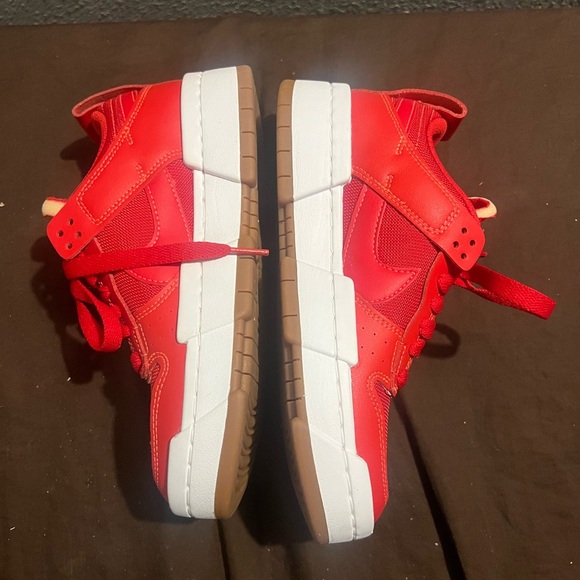 Nike Red and White Athletic Shoes Dunk Low Disruptive fits kids size 4.5 new - Picture 1 of 6